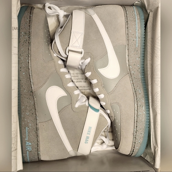 Exclusive Nike 1 of 1 Air Force 1 High NIKE MAG "Marty Mcfly" - Picture 6 of 11